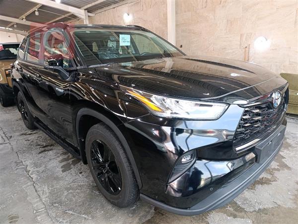 Toyota for sale in Iraq